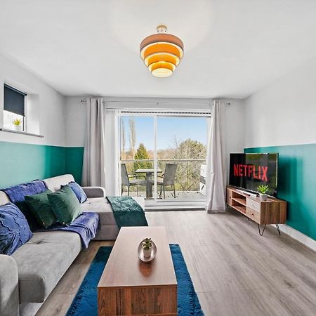 The Stylish Warwick Abode - Balcony - Garden Villa Leek Wootton Buitenkant foto
