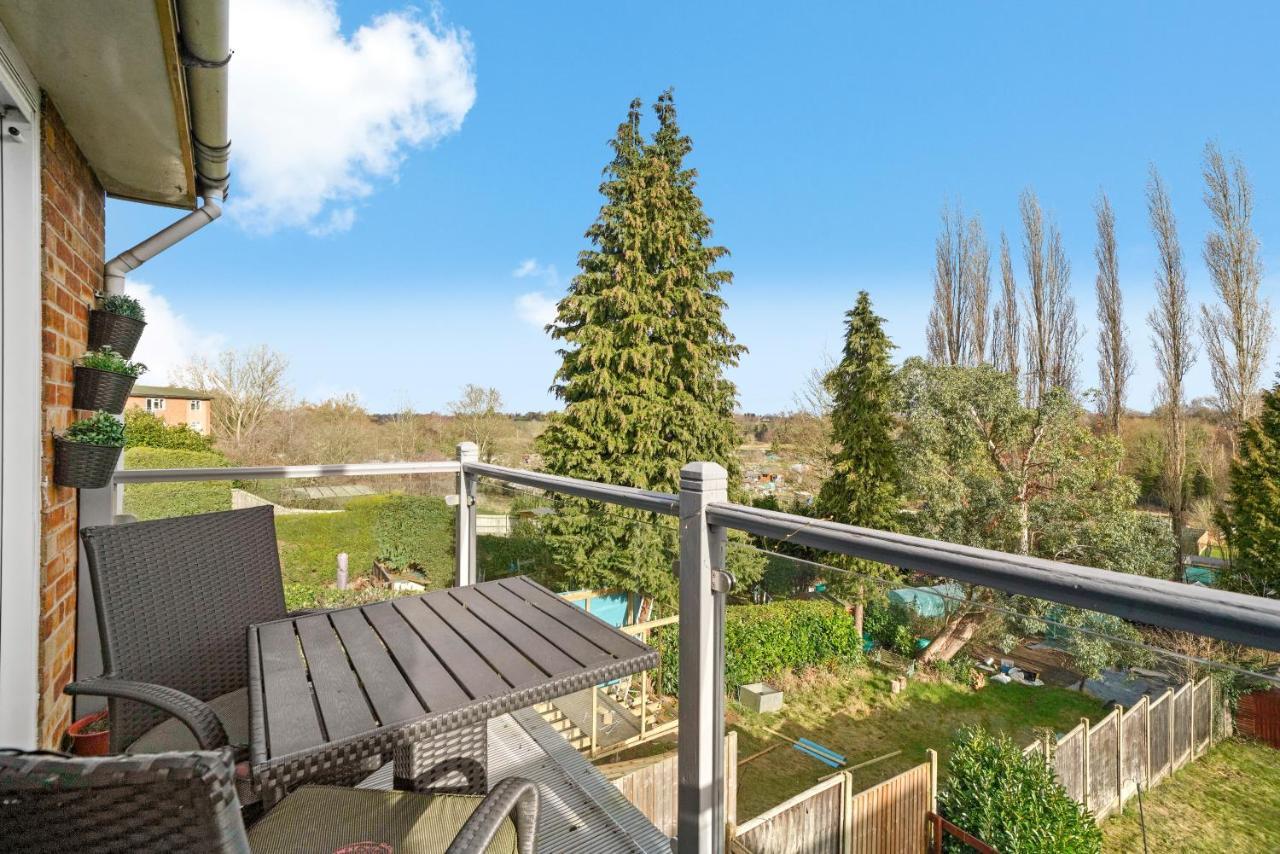 The Stylish Warwick Abode - Balcony - Garden Villa Leek Wootton Buitenkant foto